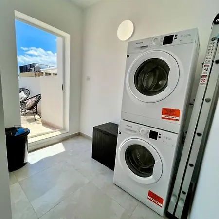 Apartment Backyard 1