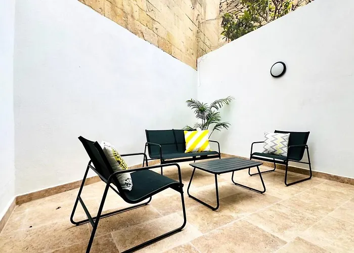 Backyard 1 Апартаменты *