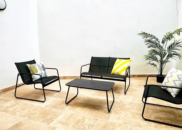 Backyard 1 Апартаменты *